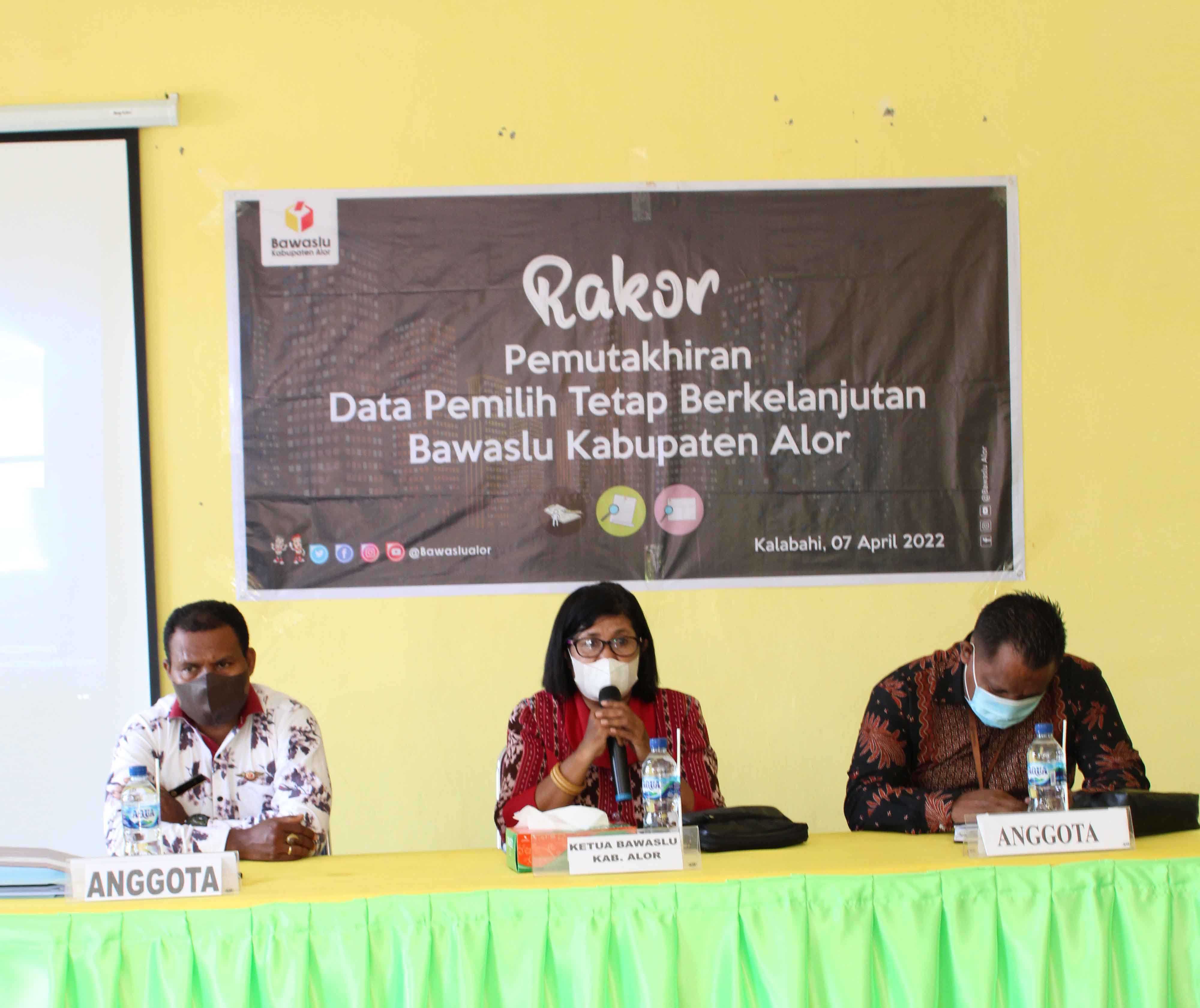 Bawaslu Kab. Alor Gelar Rakor PDPB