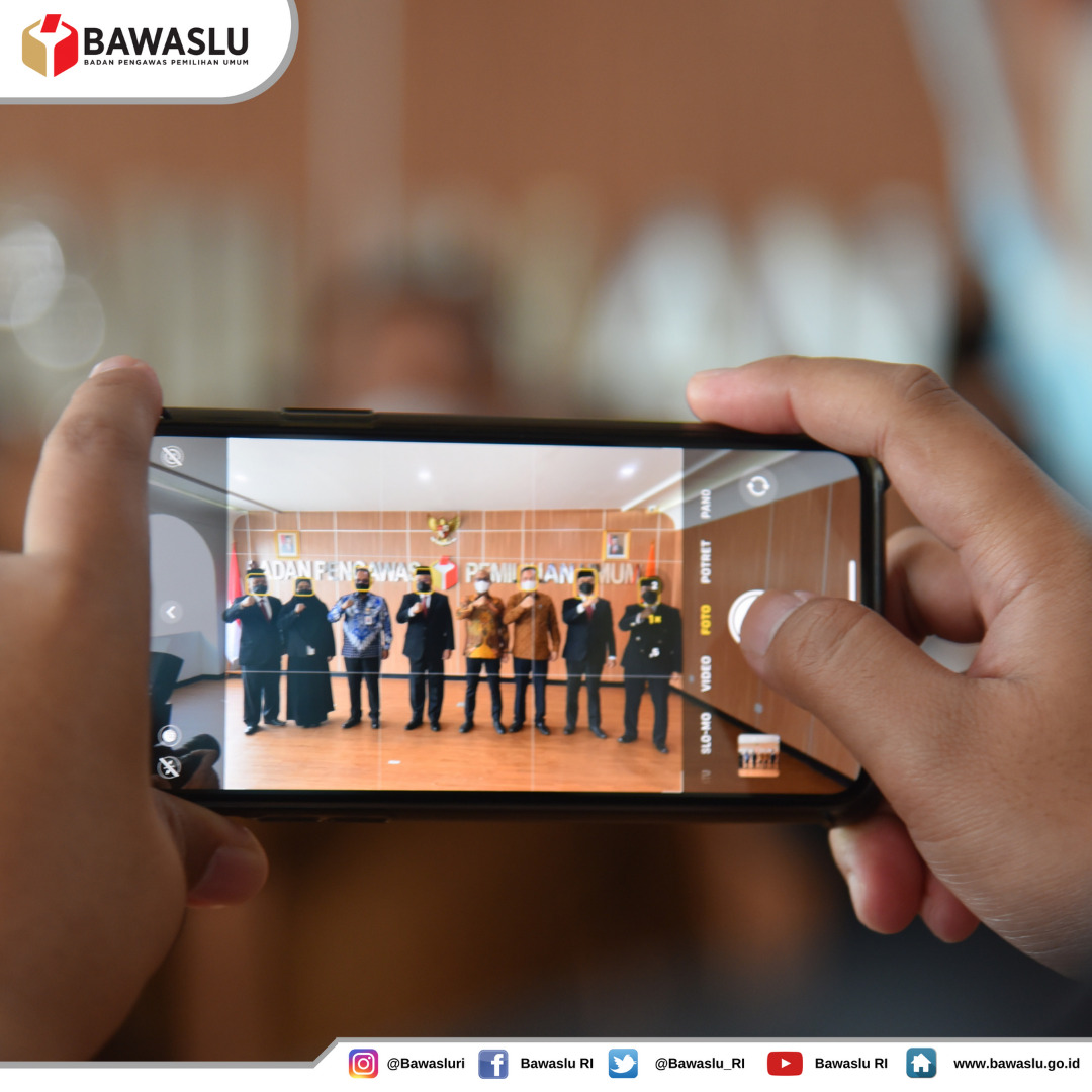 Sekjen Bawaslu RI Lantik 6 Pejabat Struktural