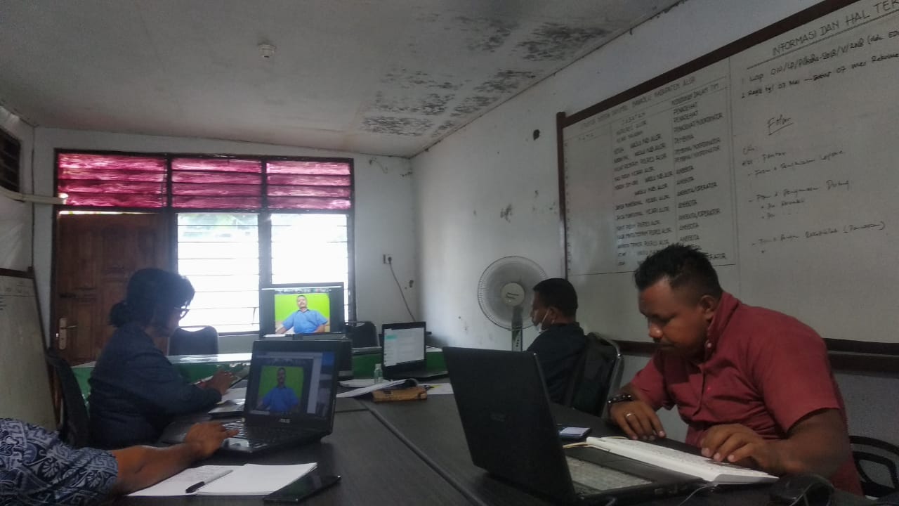 Bawaslu NTT Gelar Rapat Koordinasi Kehumasan dan Pembentukan PPID  melalui  Media Video Converence (Vidcon)