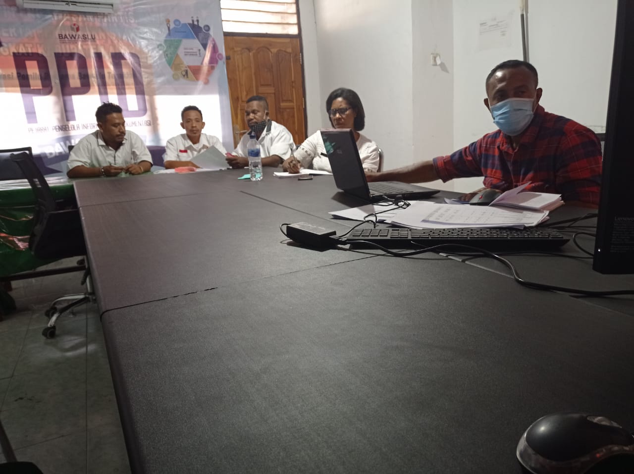 Rapat Pembahasan Keuangan yang Diikuti Oleh Bawaslu Alor