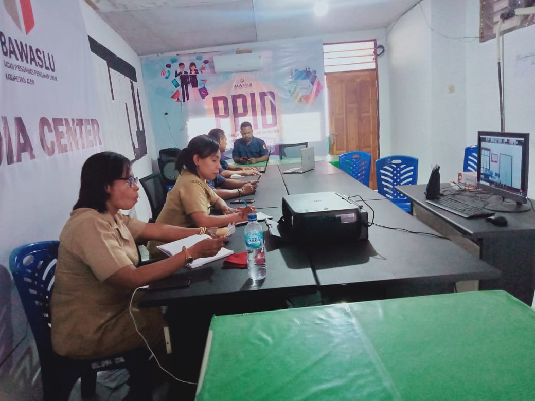 Korsek Bersama BPP Bawaslu Alor Ikut Rapat BMN