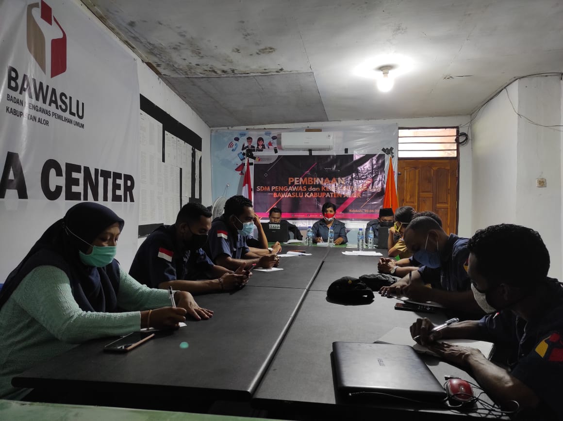 Bawaslu Alor Lakukan RDK Peningkatan Kualitas SDM