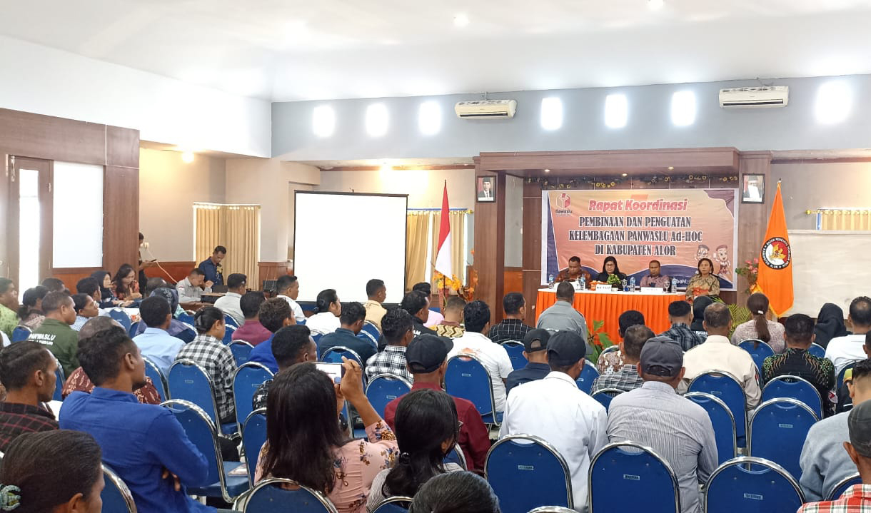 Gelar Rakor Pembinaan dan Penguatan Kelembagaan, Bawaslu Alor Libatkan Panwaslu Kecamatan