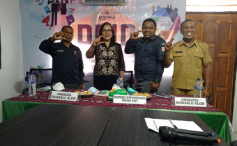 Ketua Komisi Informasi  Prov. NTT Hadir di Bawaslu ALor