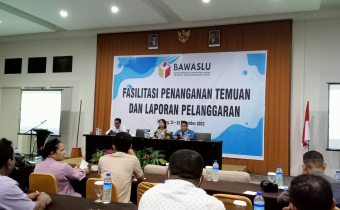 Bawaslu Alor Ikuti Fasilitasi Penanganan  Temuan dan Laporan Pelanggaran