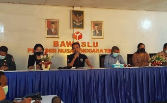Bawaslu NTT Gelar Rapat Kerja Kajian Penanganan Pelanggaran Pemilu dan Pemilihan